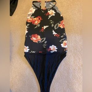SHEIN medium flower bodysuit
